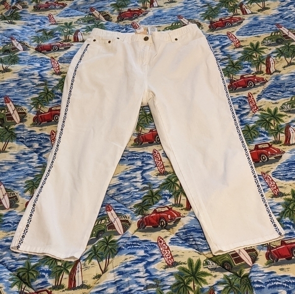 RUBY Rd cropped white pants with side detail size 8 - Picture 1 of 7